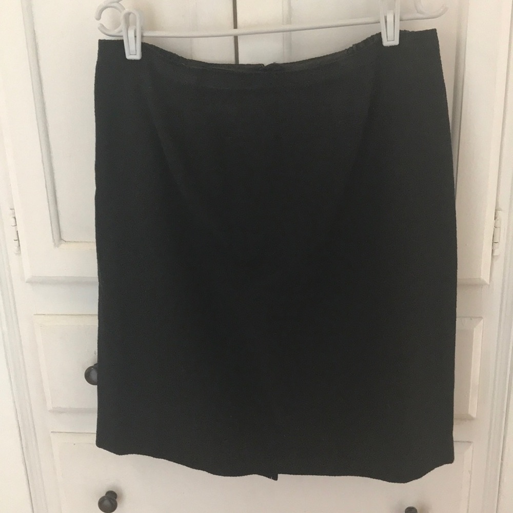 Talbots skirt 12 W black textured fabric